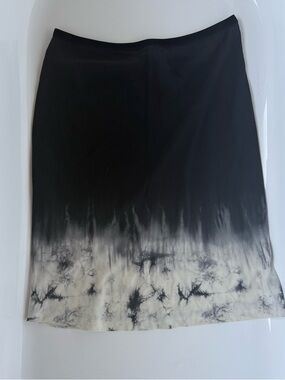 SILK Women’s Black Ombre Tie-Dye Midi Skirt